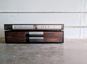 custom_console