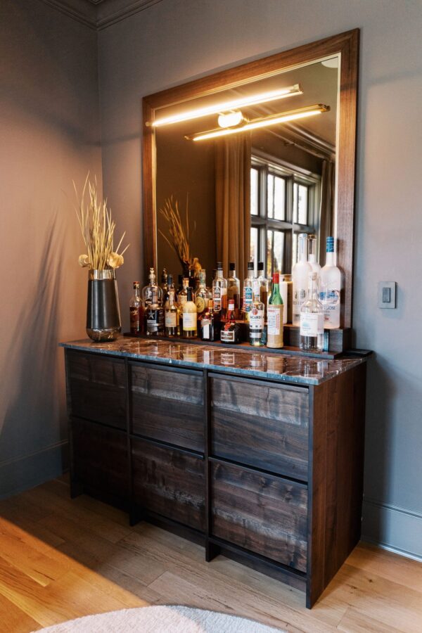 Custom_Bellomy_Bar1-scaled